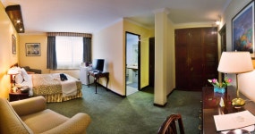 라파즈 호텔 리츠 아파트 호텔 - 스카이스캐너