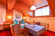 가스토프 펜션 프론비즈 - 스카이스캐너 호텔