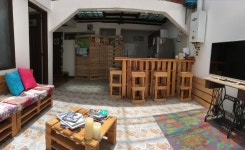 마니자일스 호텔 Hostal El Patio Bed & Breakfast - 스카이스캐너