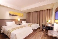 쿤밍 호텔 홈 인 플러스 - 스카이스캐너