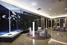 플래티넘 크리스탈 호텔 - 스카이스캐너 호텔