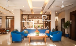 크리스탈 인 푸켓 - 스카이스캐너 호텔