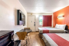 모텔 6 에반스빌 - 스카이스캐너 호텔