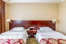 이진훠뤄 기 호텔 헝신 호텔 - 스카이스캐너