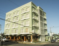 호텔 라 포르투나 - 스카이스캐너 호텔