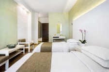 니디모스 호텔 - 스카이스캐너 호텔