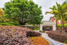 화시 호텔 - 스카이스캐너 호텔