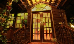 Six Villa Inn - 스카이스캐너 호텔