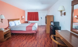 모텔 식스 산타넬라 로스바뇨스 - 스카이스캐너 호텔