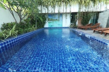 펠리즈 어반 호텔 - 스카이스캐너 호텔