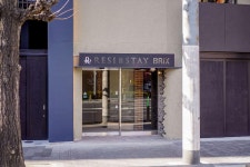 레시 스테이 브릭스 - 스카이스캐너 호텔