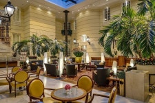 바르샤바 호텔 폴로니아 팰리스 호텔 - 스카이스캐너