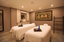 Bougainvillea Beach Resort - 스카이스캐너 호텔