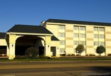 Moraine Suites and Conference Center - 스카이스캐너 호텔