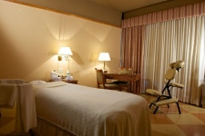 호텔 카스텔 & 스파 컨포트 - 스카이스캐너 호텔