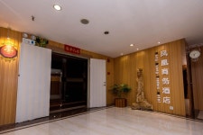 Phoenix Business Hotel - 스카이스캐너 호텔
