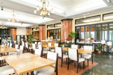 Hitachi-Naka 호텔 호텔 크리스탈 팰리스 - 스카이스캐너