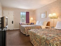 데이즈 인 르누아르시티 테네시 - 스카이스캐너 호텔