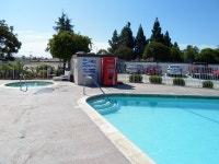 E-Z 8 모텔 뉴어크 - 스카이스캐너 호텔