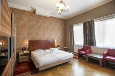 바칸티에로지스 커시드럴 - 스카이스캐너 호텔