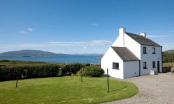 Aird Farm Holiday Cottages - 스카이스캐너 호텔