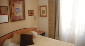 Aqua Apartments - 스카이스캐너 호텔