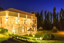 Howard Johnson Hotel Resort Villa De Merlo | 2023년 최신 가격 | 호텔 | 스카이스캐너