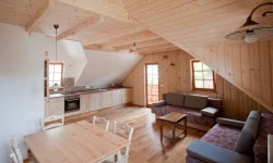 Apartments Brina - 스카이스캐너 호텔