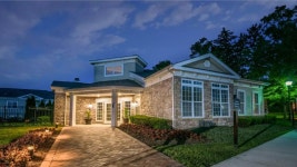 글로벌 럭셔리 스위트 앳 체리 힐 - 스카이스캐너 호텔