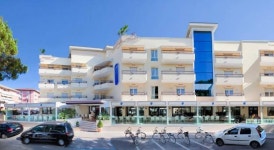 호텔 인터내셔널 비치 - 스카이스캐너 호텔