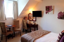 더 타워 호텔 - 스카이스캐너 호텔