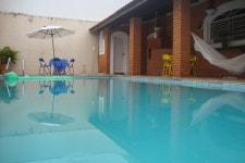 블랙 호스텔 - 스카이스캐너 호텔