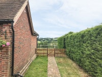 더 샤이어 스테이블즈 - 스카이스캐너 호텔