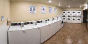 우드스프링 스위트 샌앤젤로 - 스카이스캐너 호텔