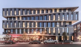 어라이브 오스틴 - 스카이스캐너 호텔