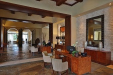 리얼 인터컨티넨탈 코스타리카 앳 멀티플라자 몰 - 스카이스캐너 호텔