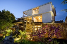 부란 게스트 하우스 - 스카이스캐너 호텔