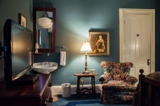 심포니 호텔 & 레스토랑 - 스카이스캐너 호텔