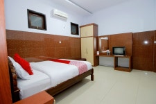 오요 1669 호텔 비스타 샤리아 - 스카이스캐너 호텔