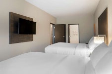 MainStay Suites Cincinnati University - Uptown - 스카이스캐너 호텔