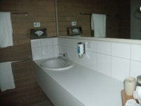 파크우드 모텔 앤 아파트먼트 - 스카이스캐너 호텔