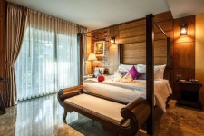 호텔 데 라무르 - 스카이스캐너 호텔