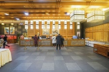 화시 핫스프링 호텔 - 스카이스캐너 호텔