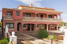 Hotel Las Camelias | 2023년 최신 가격 | 호텔 | 스카이스캐너