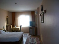 Hotel Delta Yss - 스카이스캐너 호텔