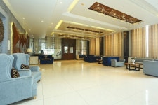 캐피탈 O 36690 팜데일 리조트 - 스카이스캐너 호텔