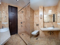 RR 레지던시 - 스카이스캐너 호텔