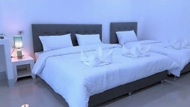 DK Grand Hotel - 스카이스캐너 호텔