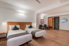 OYO Townhouse 101 Golf Course Road | 2023년 최신 가격 | 호텔 | 스카이스캐너