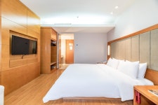 JI 호텔 - 우루무치 훙산지점 - 스카이스캐너 호텔